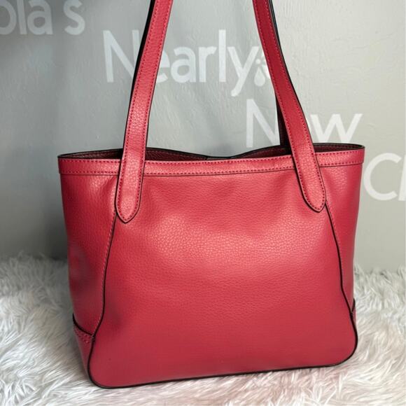 COACH C4062 2021 Tote 27 With Horse And Carriage Shoulder Bag - Picture 2 of 8